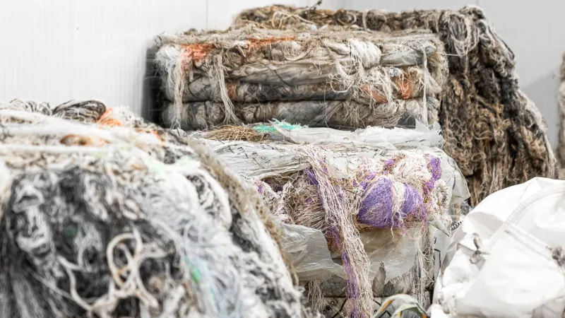 Recycling van visnetten